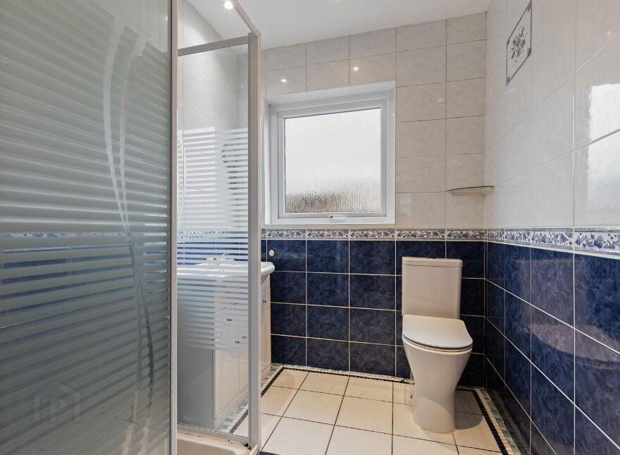 242 Donaghadee Road, Bangor, BT19 6NH