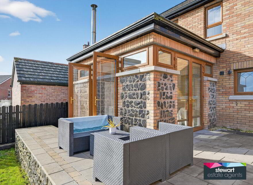 4 Wellington Park Drive, Maghaberry, BT67 0UP