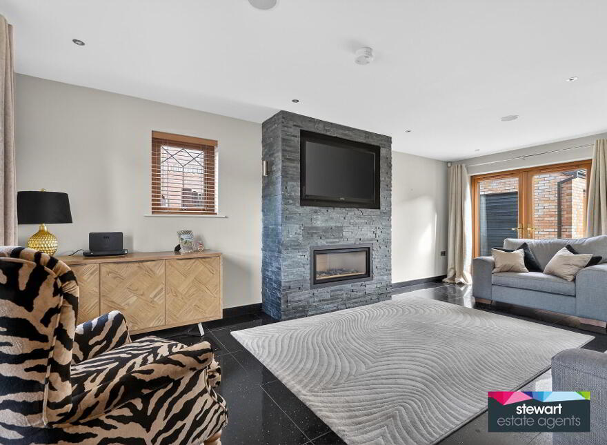 4 Wellington Park Drive, Maghaberry, BT67 0UP