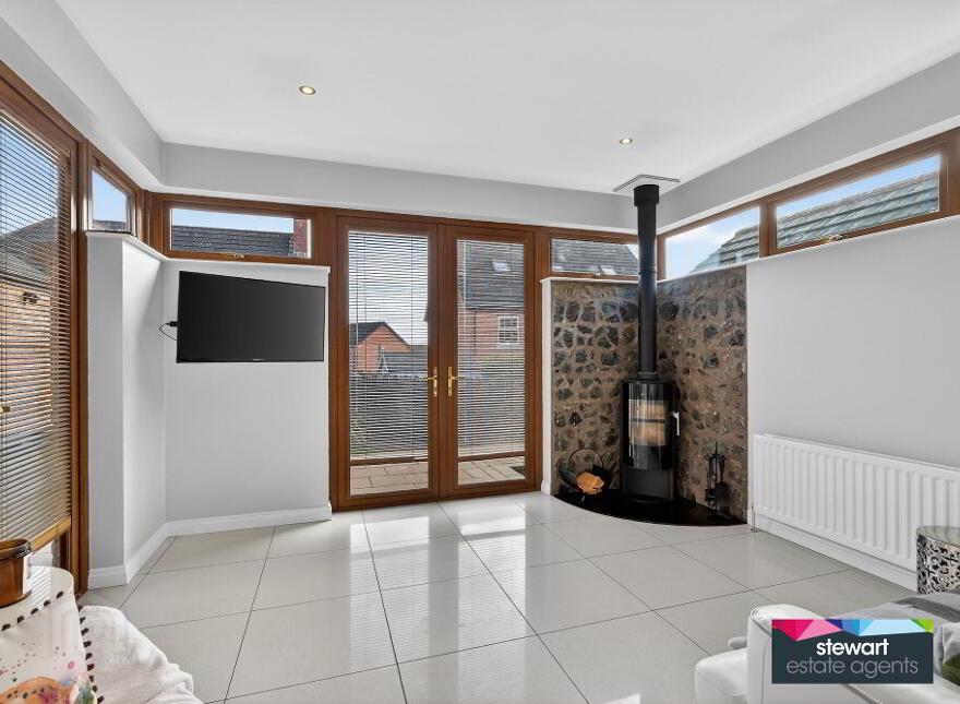 4 Wellington Park Drive, Maghaberry, BT67 0UP