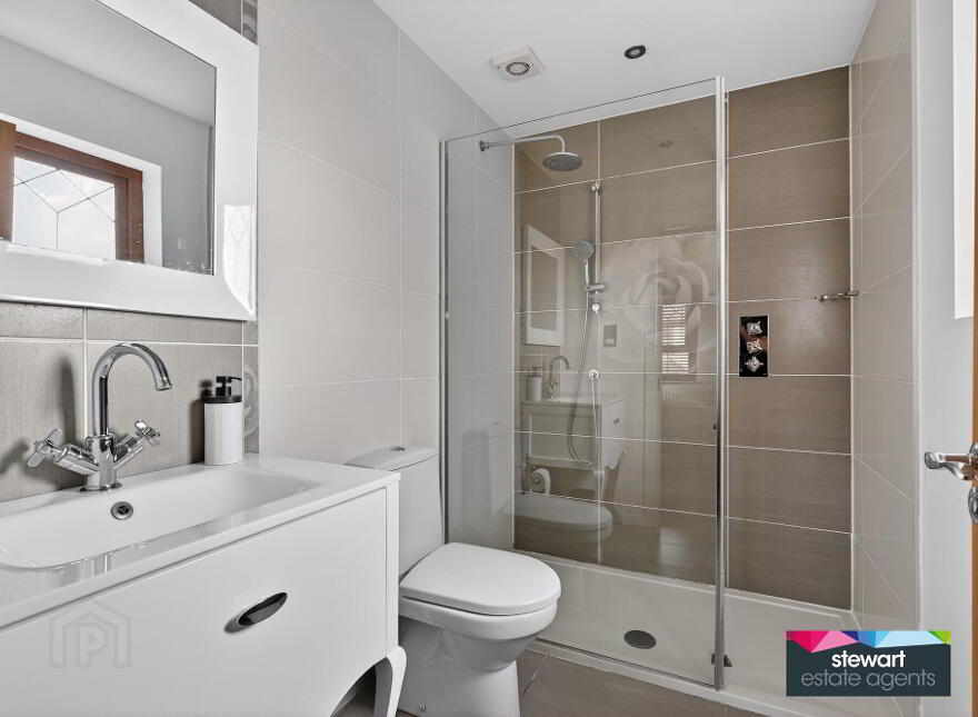 4 Wellington Park Drive, Maghaberry, BT67 0UP