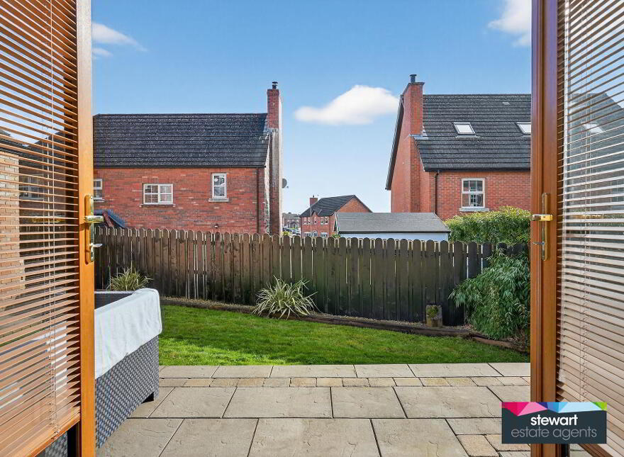 4 Wellington Park Drive, Maghaberry, BT67 0UP