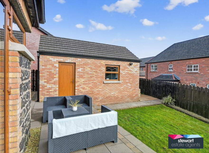 4 Wellington Park Drive, Maghaberry, BT67 0UP