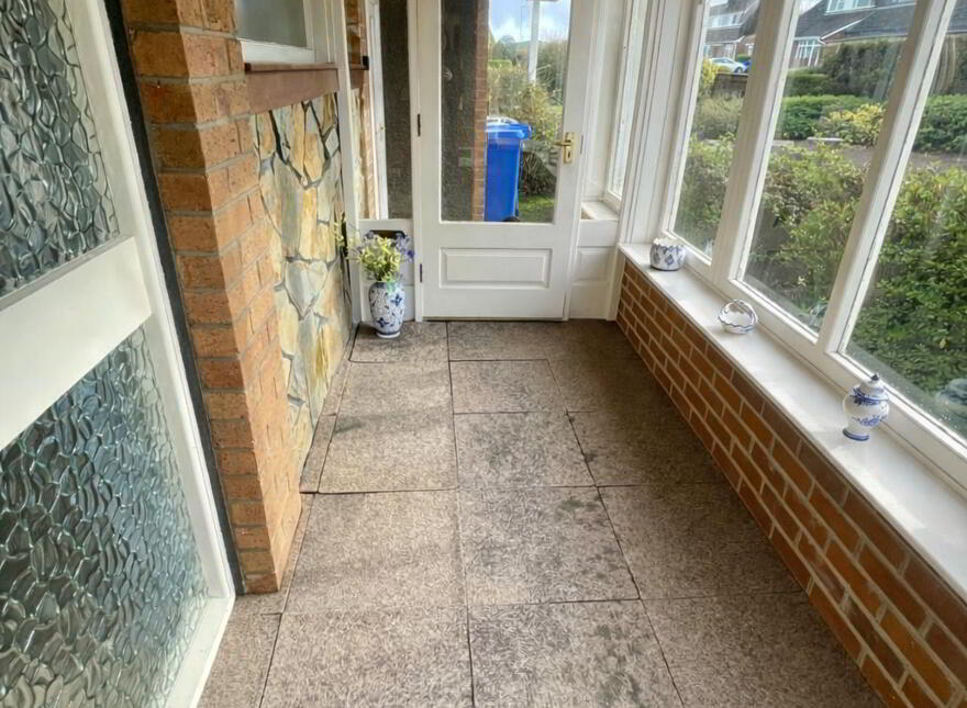29 Ross Bay, Limavady Road, Londonderry, BT47 6JG