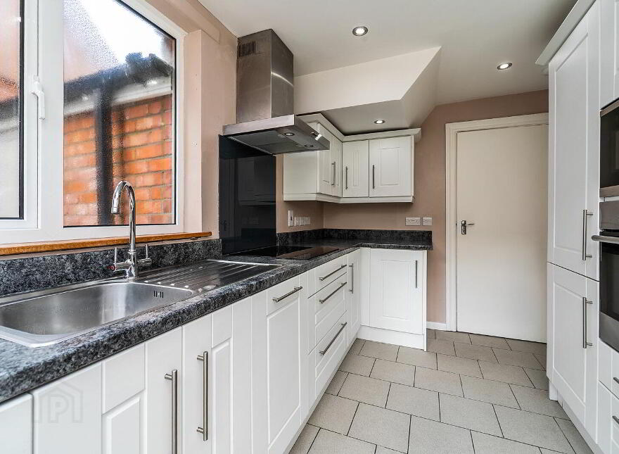 21 Hillside Crescent, Belfast, BT9 5EN