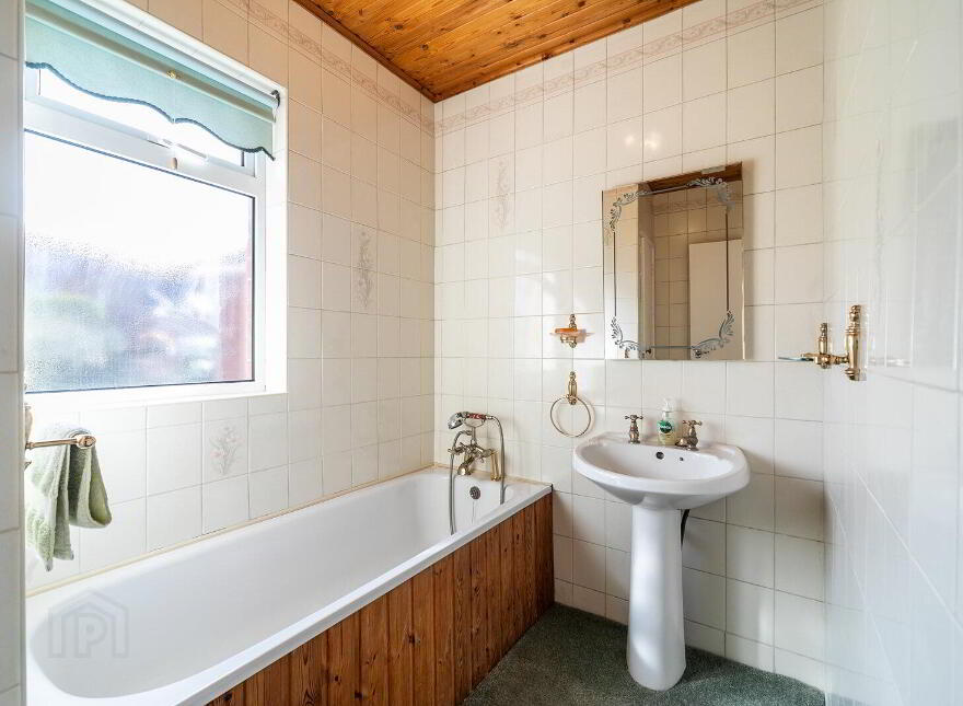 21 Hillside Crescent, Belfast, BT9 5EN