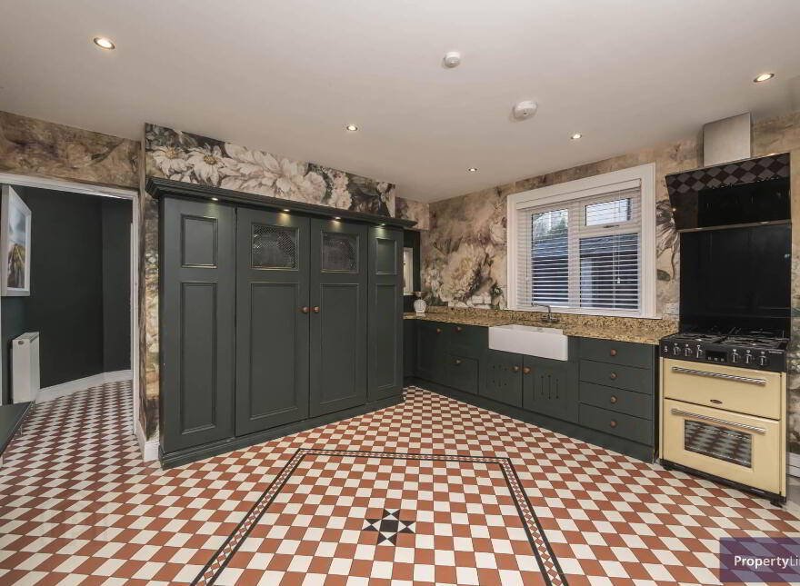 6 Hartford Place, Armagh, BT61 9BJ