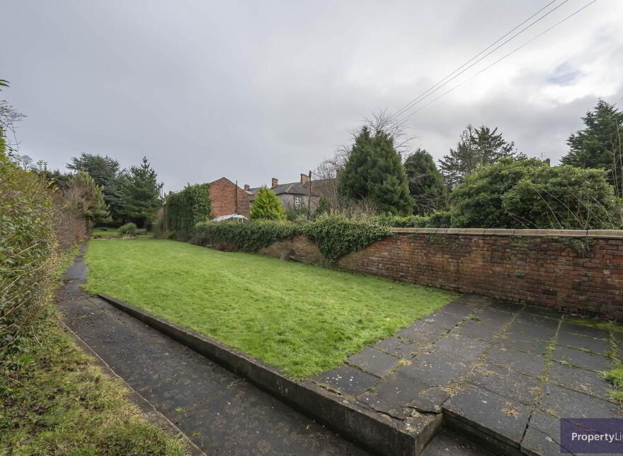 6 Hartford Place, Armagh, BT61 9BJ