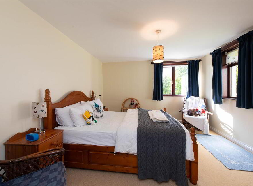 8 Millhill Drive, Ballynahinch, BT24 8LL