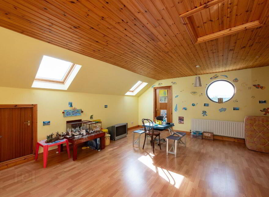 8 Millhill Drive, Ballynahinch, BT24 8LL
