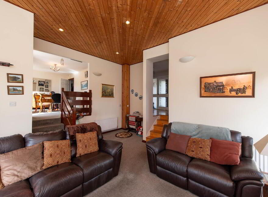 8 Millhill Drive, Ballynahinch, BT24 8LL