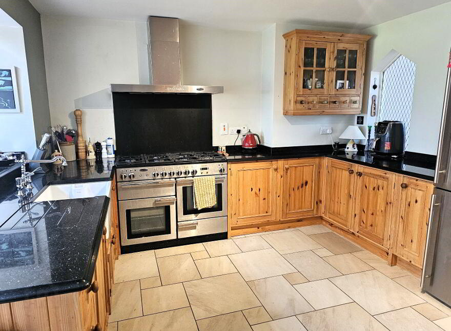 41 Castlebalfour Road, Lisnaskea, BT92 0LT