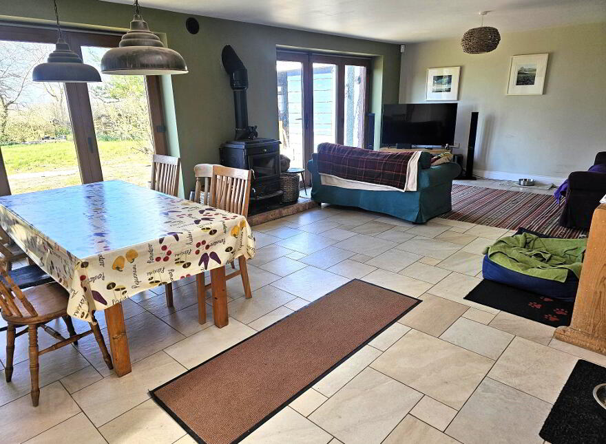 41 Castlebalfour Road, Lisnaskea, BT92 0LT