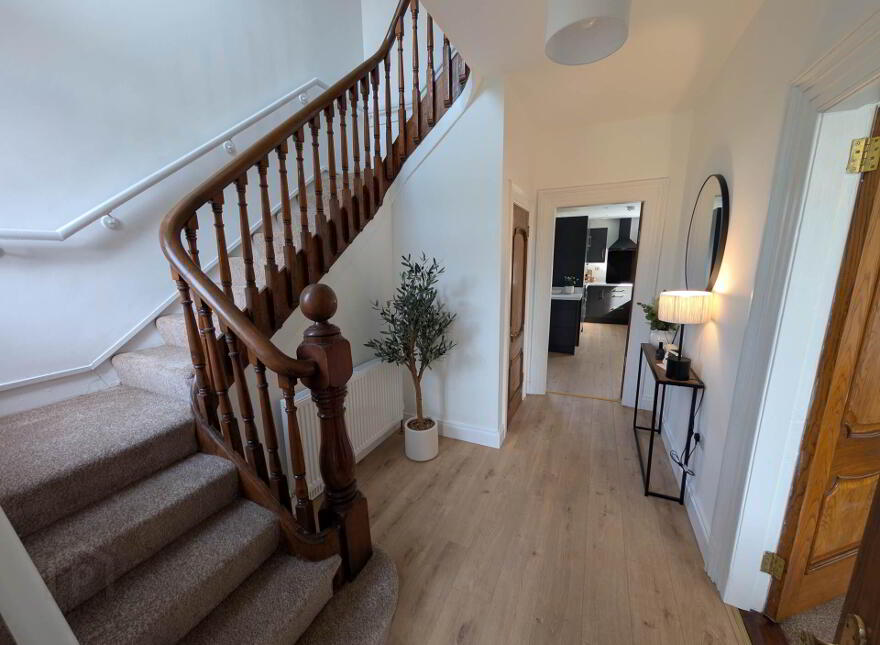 54 The Roddens, Larne, BT40 1QH