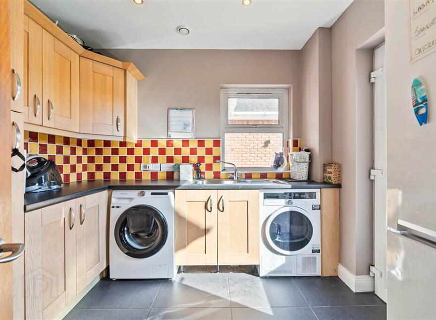 23 Ballynahatty Road, Belfast, BT8 8LE