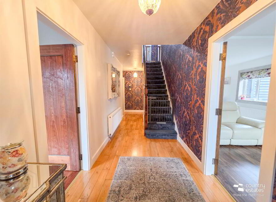28 Crossgreen, Carrickfergus, BT38 8DN