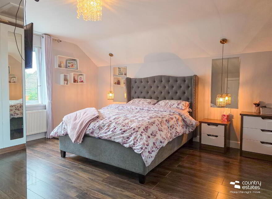 28 Crossgreen, Carrickfergus, BT38 8DN