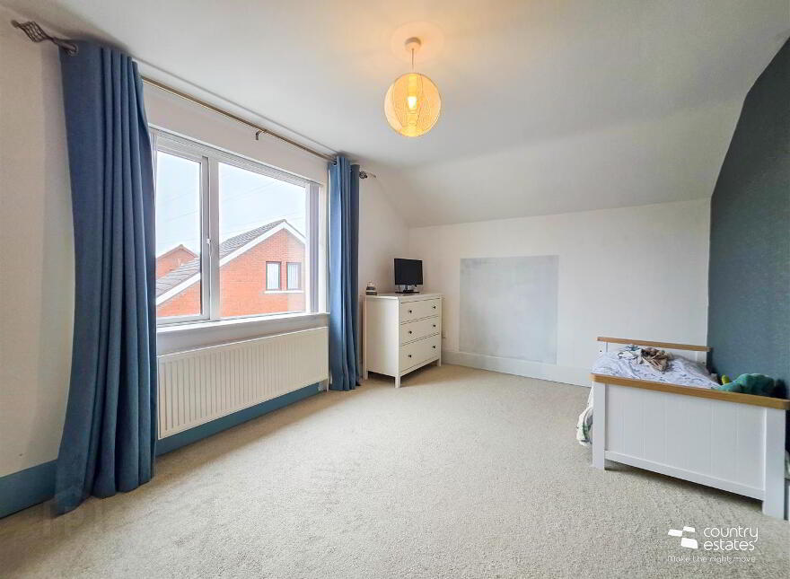 28 Crossgreen, Carrickfergus, BT38 8DN