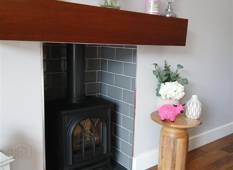 28 Crossgreen, Carrickfergus, BT38 8DN