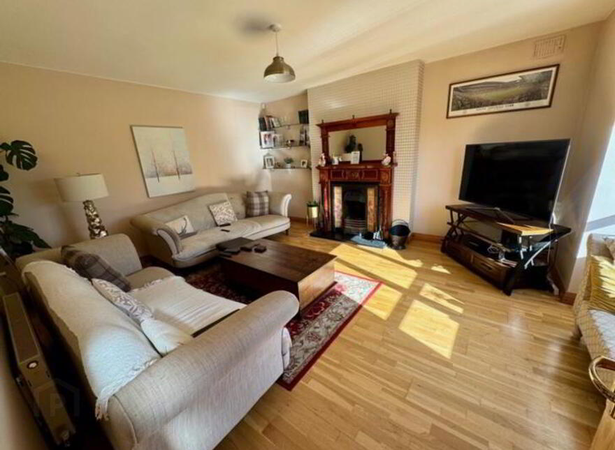 No, 10 Port Roosc, Rooskey, N41KW58