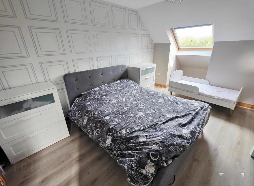 2 Altnagarron Close, Belfast, BT13 3TW