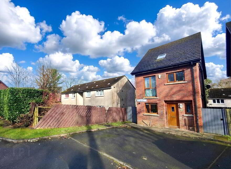 1 Altnagarron Close, Belfast, BT13 3TW