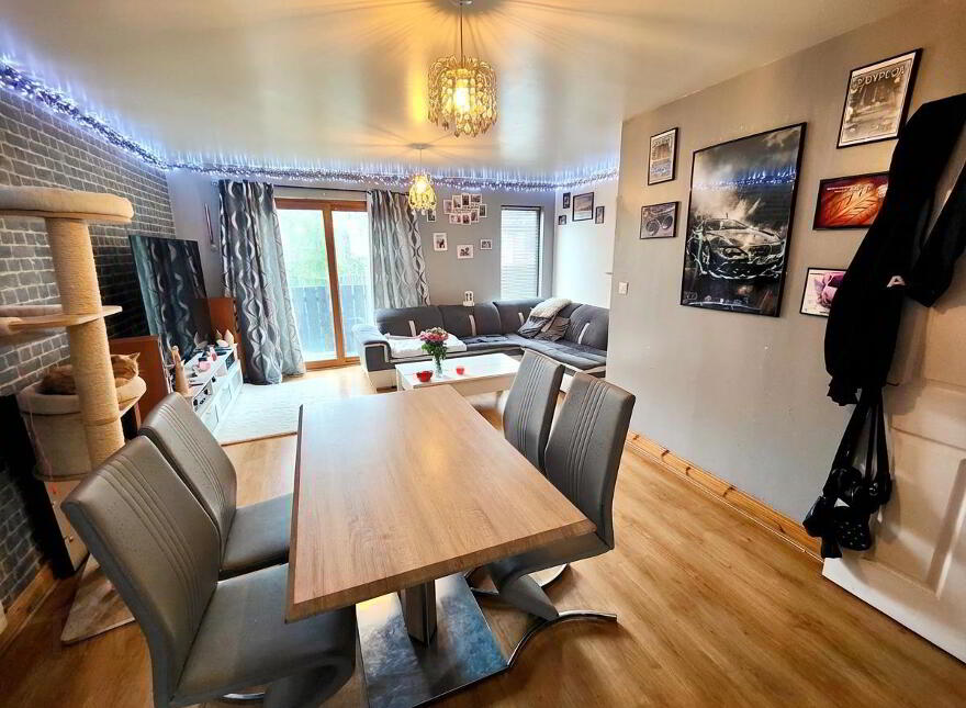 1 Altnagarron Close, Belfast, BT13 3TW