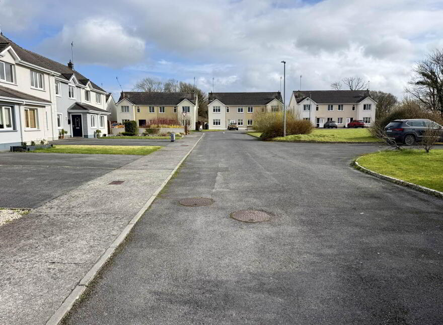 26 Deerpark Woods, Headford, H91DA3T