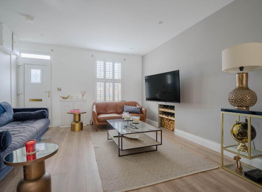 21 Downshire Road, Holywood, BT18 9LX