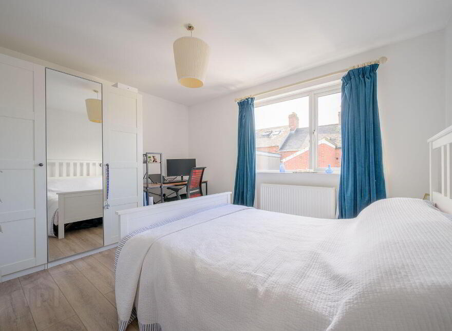 21 Downshire Road, Holywood, BT18 9LX