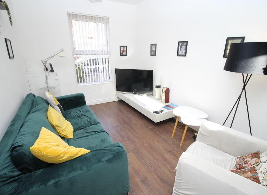 7 Donard Street, Belfast, BT6 8EJ