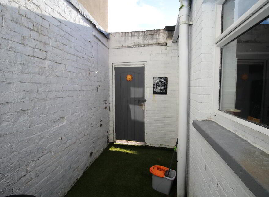 7 Donard Street, Belfast, BT6 8EJ