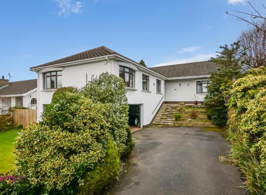 9 Gracemount Park, Cairnshill Road, Belfast, BT8 6GS