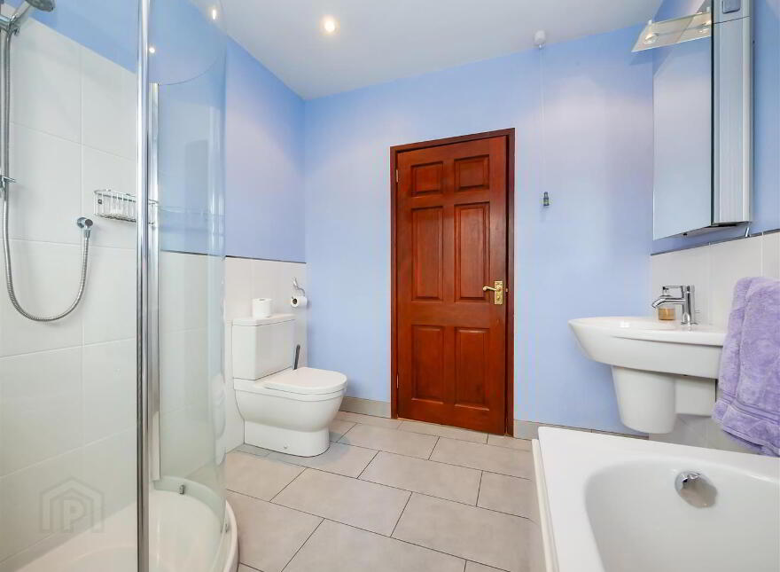 9 Gracemount Park, Cairnshill Road, Belfast, BT8 6GS