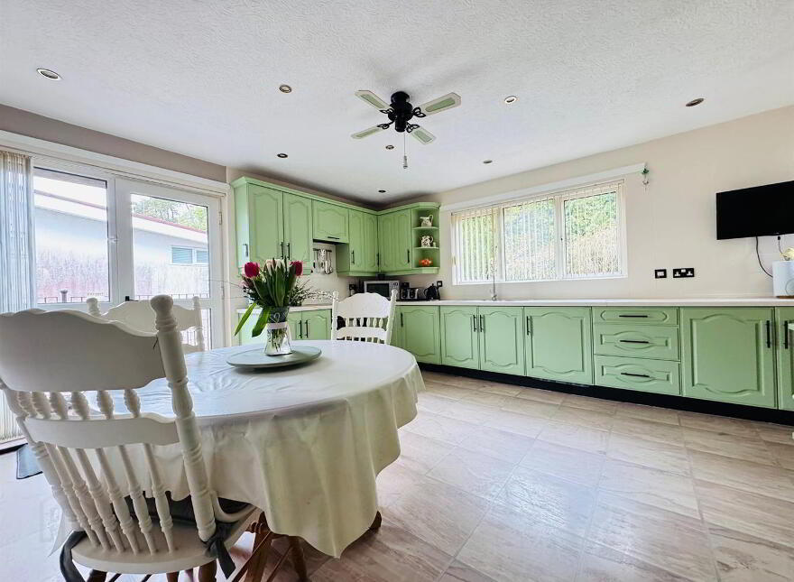 9 Glebe Road East, Church Road, Newtownabbey, BT36 6DL