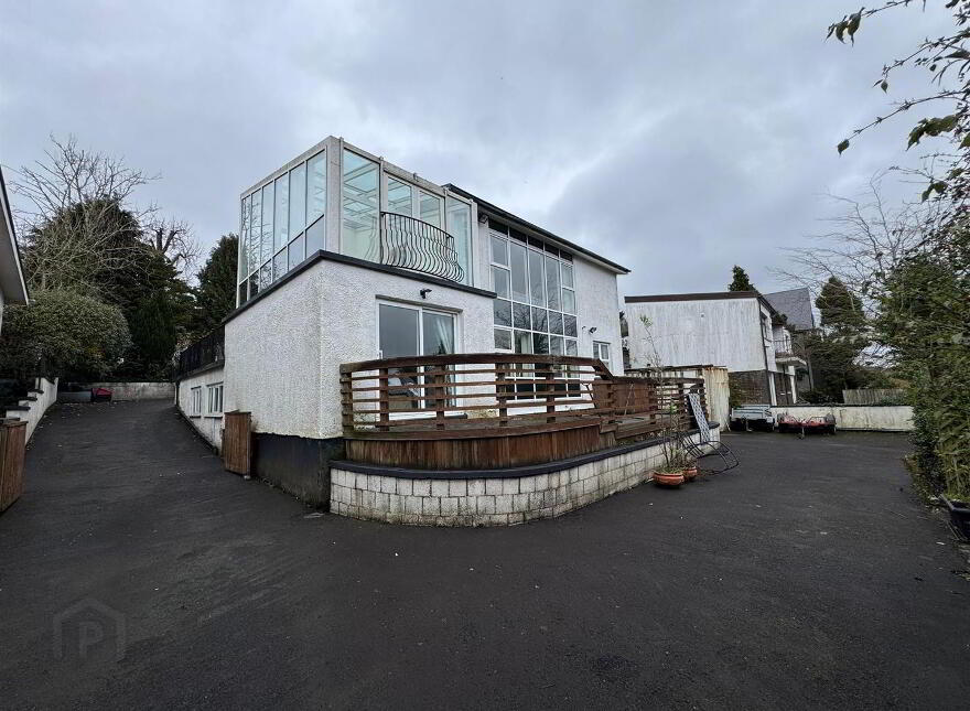 9 Glebe Road East, Church Road, Newtownabbey, BT36 6DL