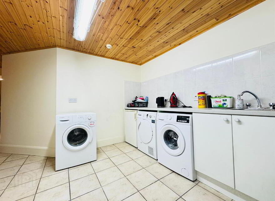 9 Glebe Road East, Church Road, Newtownabbey, BT36 6DL