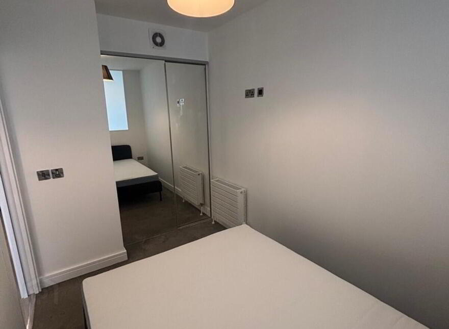 Apt 35 The Gallery, 71 Dublin Road, Belfast, BT2 7HG