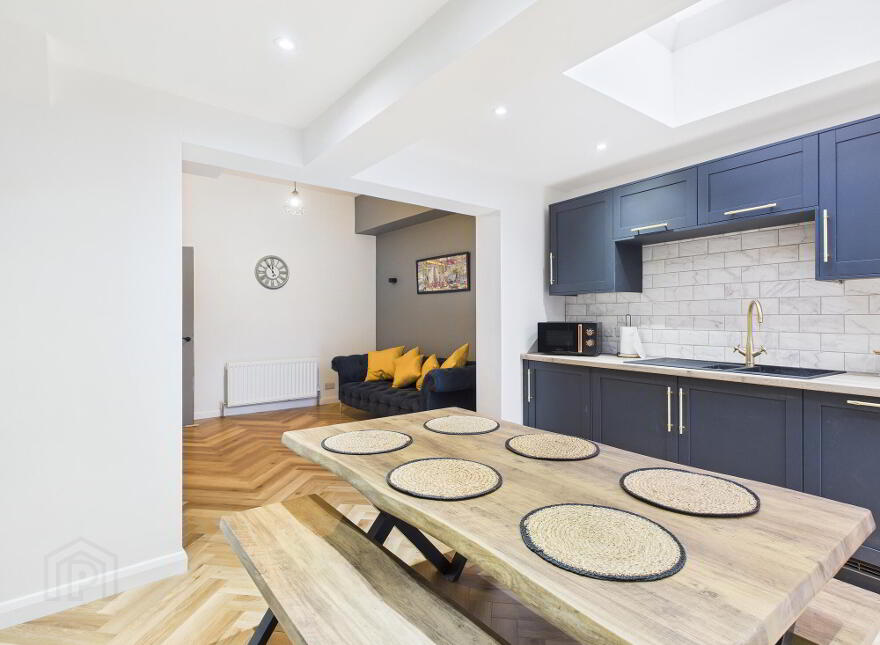 Room 1, 419 Woodstock Road, Cregagh Road, Belfast, BT6 8PW