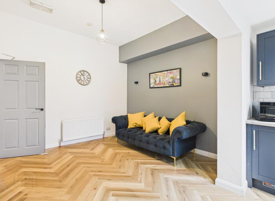 Room 1, 419 Woodstock Road, Cregagh Road, Belfast, BT6 8PW