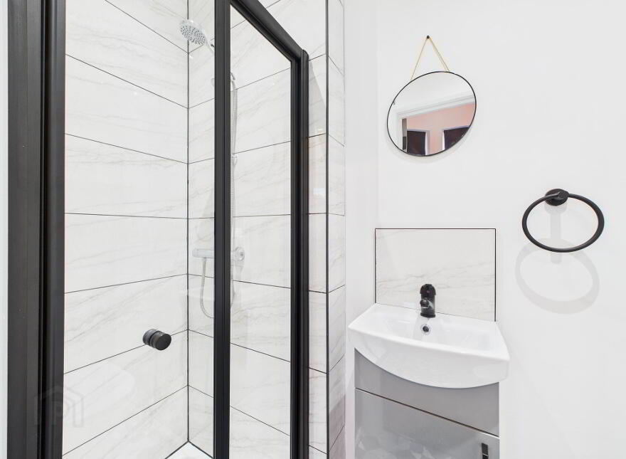 Room 1, 419 Woodstock Road, Cregagh Road, Belfast, BT6 8PW