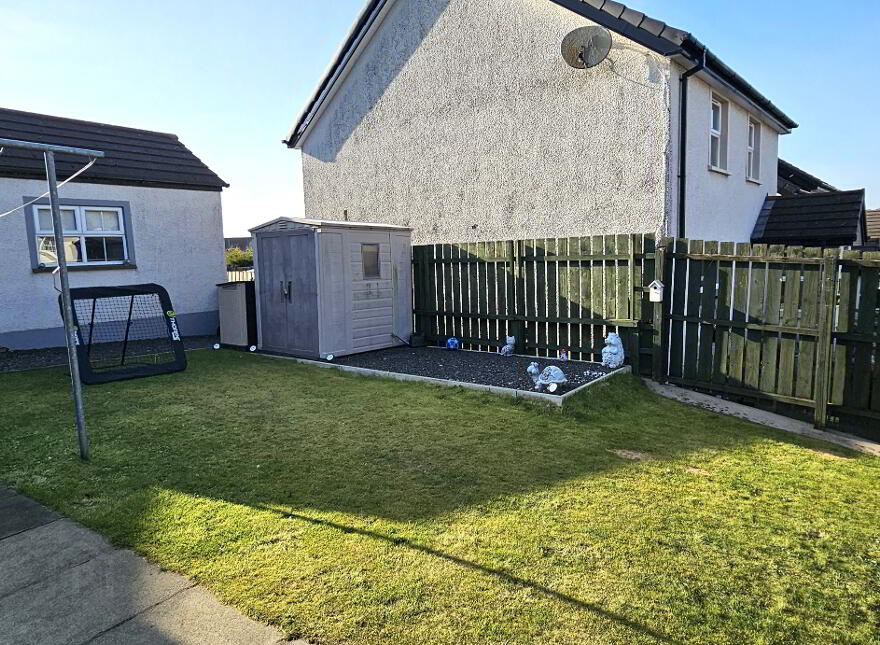 1 Henryville Meadows, Ballyclare, BT39 9FY