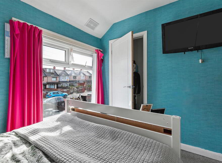 24 Strathroy Park, Belfast, BT14 7LP