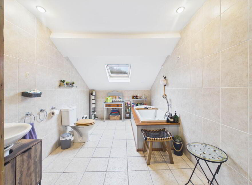 Woodview, Coolroe, Portlaw, Waterford, X91C520
