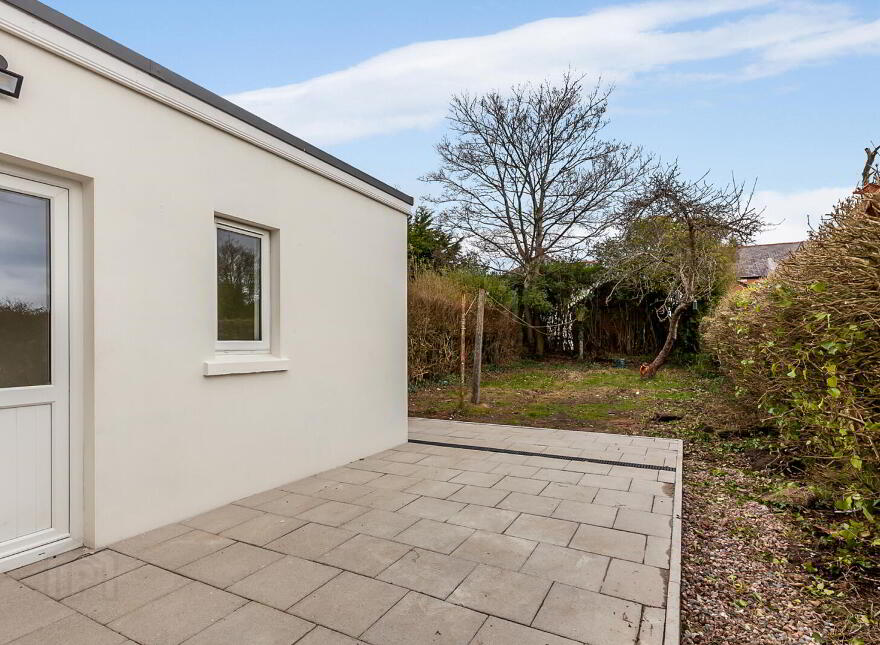 300 Castlereagh Road, Belfast, BT5 6AD