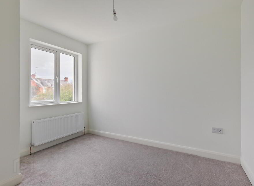 300 Castlereagh Road, Belfast, BT5 6AD