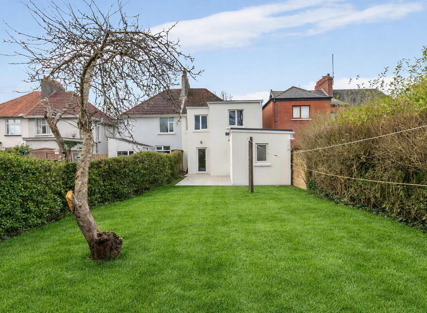 300 Castlereagh Road, Belfast, BT5 6AD