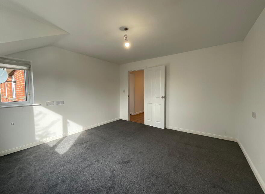 46 Alveston Park, Belfast, BT8 8RP