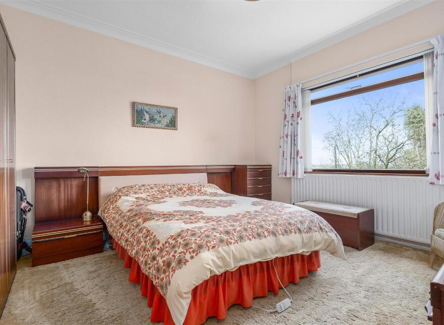 50 Belfast Road, Saintfield, BT24 7ET