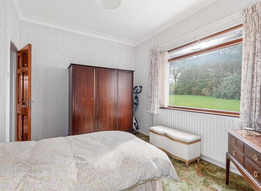 50 Belfast Road, Saintfield, BT24 7ET